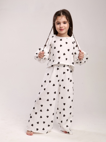 329-ЧС. Костюм детский Палаццо, черное сердце, хлопок 100%  муслин, размеры 98,104,110,116